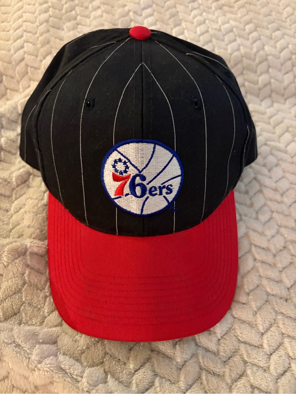 Vintage Starter Philadelphia 76ers Sixers Pinstripe Snapback Hat 90s-NWOT